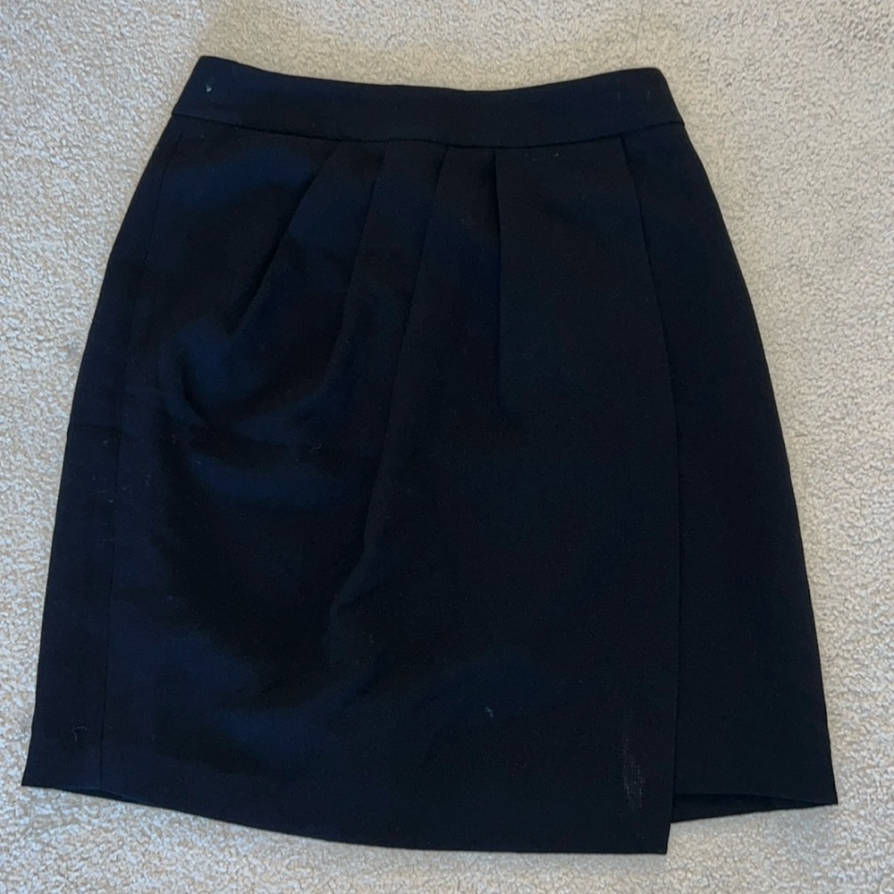 Club Monaco black skirt size 2